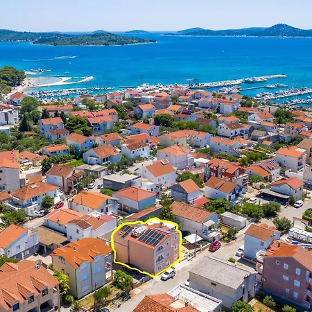 Azul * Vodice